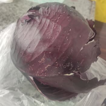 Carrefour SA'dan Alınan Kırmızı Lahanada Bilemediğimiz Benekler Var