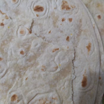 Untad Premium Tortilla Lavaş Ekmeğinde Sarı Benekler