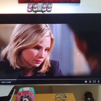 Philips TV Philips 8807 55inch TV Ses Gecikmesi Sesin Geç Gelmesi