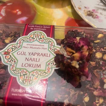 Hacı Mustafa Han Tatları Lokum İçinden Kıl Çıkması