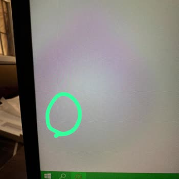 Monster Notebook Monitörde Ölü Pixel