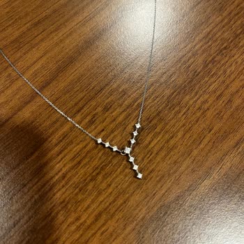 SoChic   Kolyemin Ucu Koptu Ve Kayboldu!