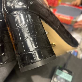 Divarese Topuklu Bot Tadilat Sorunu