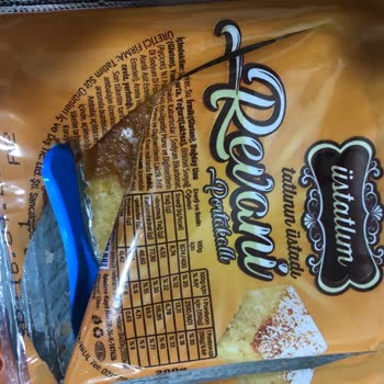 Şok Marketler Üstü Küf Tutmuş Tatlı