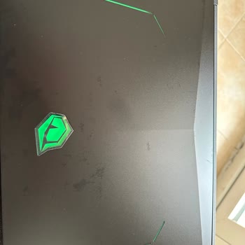 Monster Bilgisayarımın Servisten Sonraki Çizikleri Hakkında