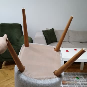 Doğtaş Mobilya Mağaza Teşhirinden Farklı Renkte 4 Adet Larina Sandalye Gönderildi