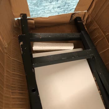 Morpanya Hasarlı Klozet Üstü Dolap