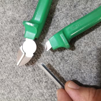 Kırılan İzeltaş Marka Yan Keski