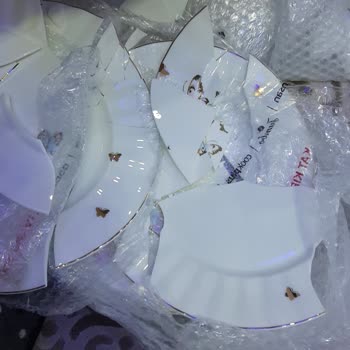 karaca züccaciye yemek takımı  deseni çıkmaya başladı