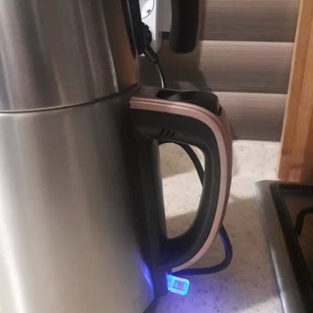 Karaca Züccaciye Dem Keyfi Çay Makinesi Rose Gold Aldık, Ancak Kalitesizlikle Karşılaştık