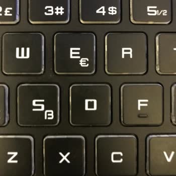 Monster Klavye Tuşlarının Silinmesi