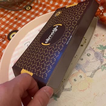 Alimoğlu Baklava Alimoğlu Tatlıcısı Bayat Bozuk Tatlı