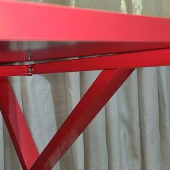 Macco Mobilya'dan Kusurlu Masa