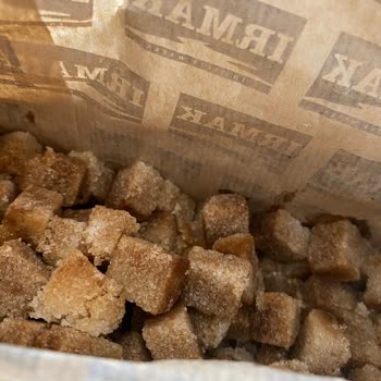 Irmak Şeker Çaya Atınca Garip Şeyler Çıkıyor