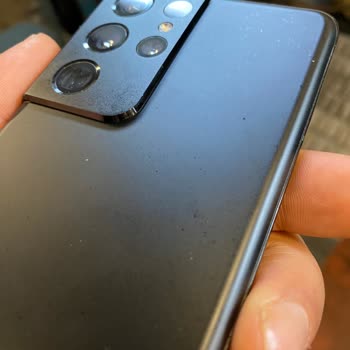 Samsung S21 Ultra Arka Kapak Renk Atması