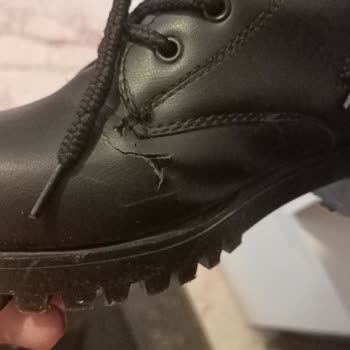 Modanisa Sattığı Ürüne Sahip Çıkmıyor