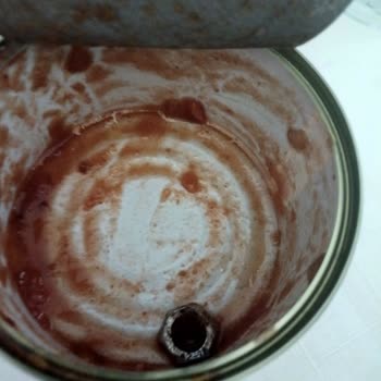 BİM Barbunya Pilakiden Vida Somunu Çıktı