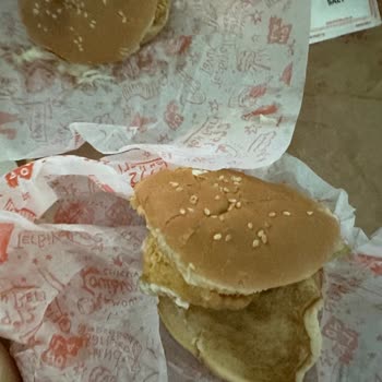 Popeyes Çalışanları Eğitilmediği Sürece Markasını Kötüye Kullanıyor