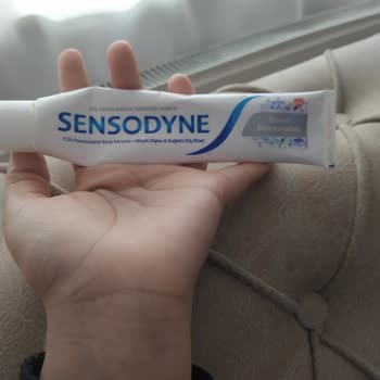Sensodyne Ekstra Beyazlık Damak Yırtıyor!