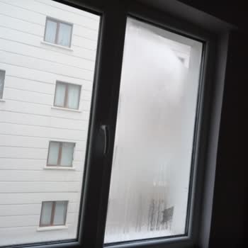 Isıcam Sinerji Cam Akma Ve Cam İçi Lekeler