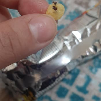 Cheetos Çerez De Siyah Bir Şey Çıktı Umarım Böcek Değildir 😤