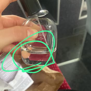 Samsun Piazza Zara'dan Aldığımız Red Vanilla Parfüm Patladı