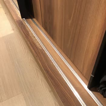 Gündoğdu Mobilya Gardırop Ayaklarının Çıkması