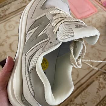 Stepsneak.com Ayakkabı Aldım Ama Ürün Kalıp Olarak Yamuk Geldi