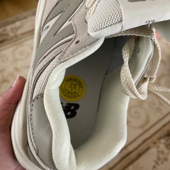 Stepsneak.com Ayakkabı Aldım Ama Ürün Kalıp Olarak Yamuk Geldi