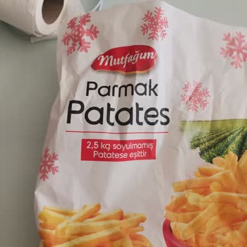 BİM Marka Patates Kızartması Ürününde Sinek Çıktı