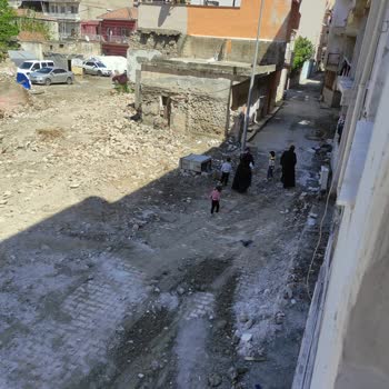 Enerjisa Toroslar Elektrik Perakende 3 Gündür Patlamış Trafoya Müdahale Edilmiyor