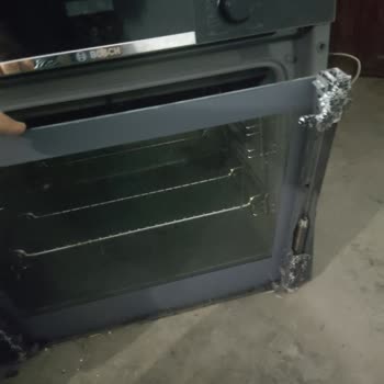 Bosch Depremzedelerden Ücret Talep Ediyor