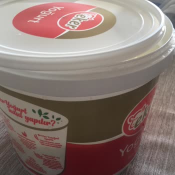 Eker Bozuk Yoğurt Ürünleri Satıyor