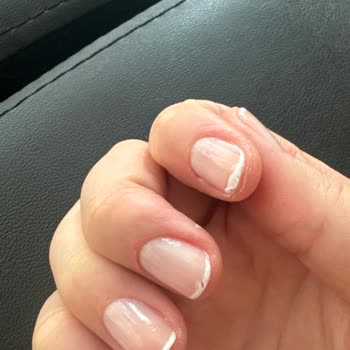Eylül Öztürk Nail Spa Kurtköy Şubesindeki Manikür Hizmetinden Memnun Kalmadım