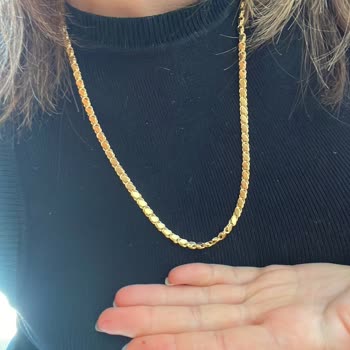 Reis Kuyumculuk Eksik Gr Olarak Satılan Pul Kolye