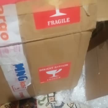 MNG Kargo Ürünümü Paramparça Getirdi