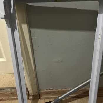 Samsung Easy Slide Raf Kırılması