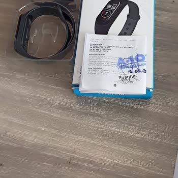 A101 Sattığı Piranha Akıllı Saatin Arkasında Durmadı