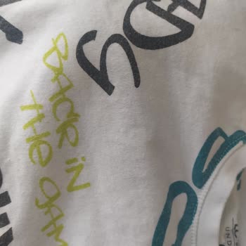 Ariel Deterjan Rengi Attı