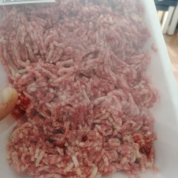 Köfteci Yusuf Çarşamba Şubesinden Gelen Kıyma Aşırı Derecede Yağlı!