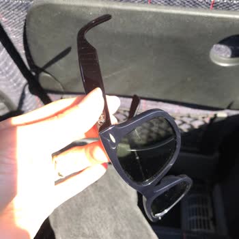 Sunglass Hut Hatalı Gözlük Ve Çalışanın İlgisizliği