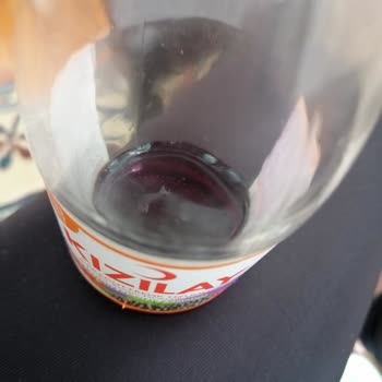 Kızılay Maden Suyu Meyveli Sodanın İçinde Yabancı Bir Madde Var