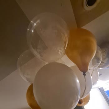 Parti Dünyası Mantığı Olmayan Fiyat