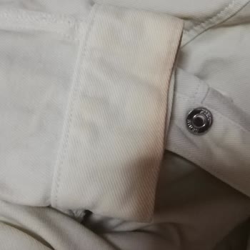 LCW Ekru Ceket Renk Atıyor