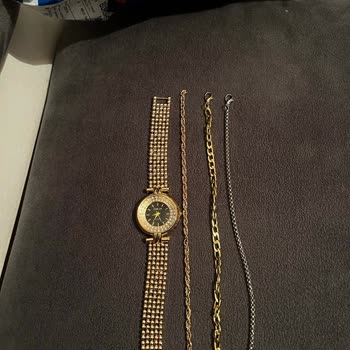 Moss.aksesuarix (Instagram) Moss. Aksesuarix (Instagram) Yanlış Ürün Gönderiyor Ve Engelliyor!