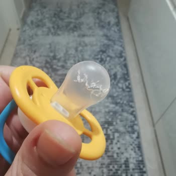 Philips Avent Marka Emzik Parçalandı!