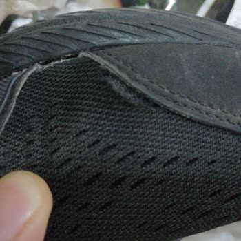 ASICS Ayakkabıda Çok Kısa Sürede Deformasyon