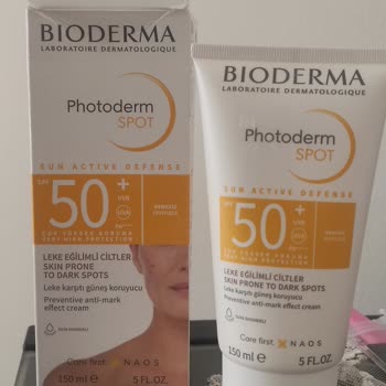 Bioderma Photoderm Spot Sivilce Yaptı