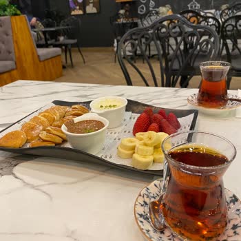 Boston Drink & Dessert Tatlıların Instagram'dan Görselle Alakası Yok