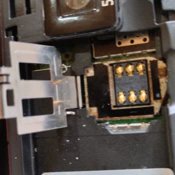 Nokia Cepnostaljik'den Alınan Cep Telefonları Çalışır Durumda Değil!